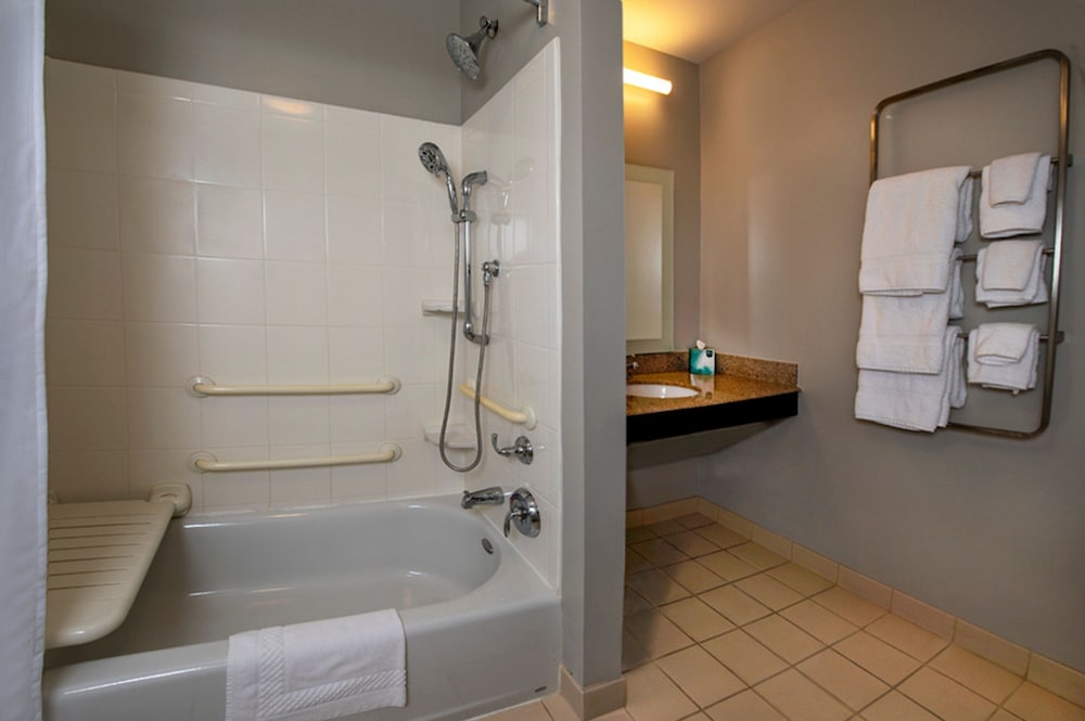 TownePlace Suites by Marriott Frederick - photo 14