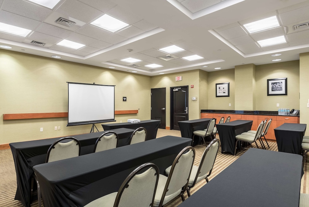 Hampton Inn & Suites Orlando South Lake Buena Vista - photo 46
