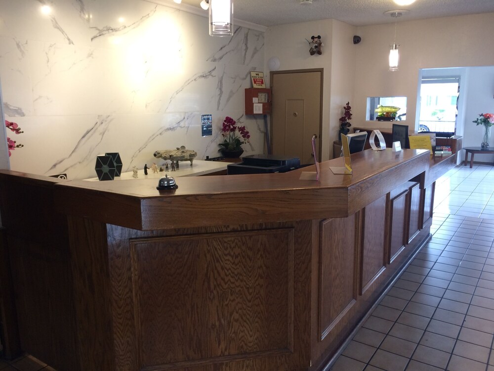 Grand Inn - photo 6