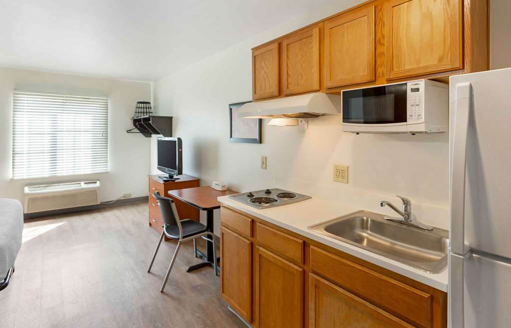 Extended Stay America Select Suites Salt Lake City West Valley City - photo 7