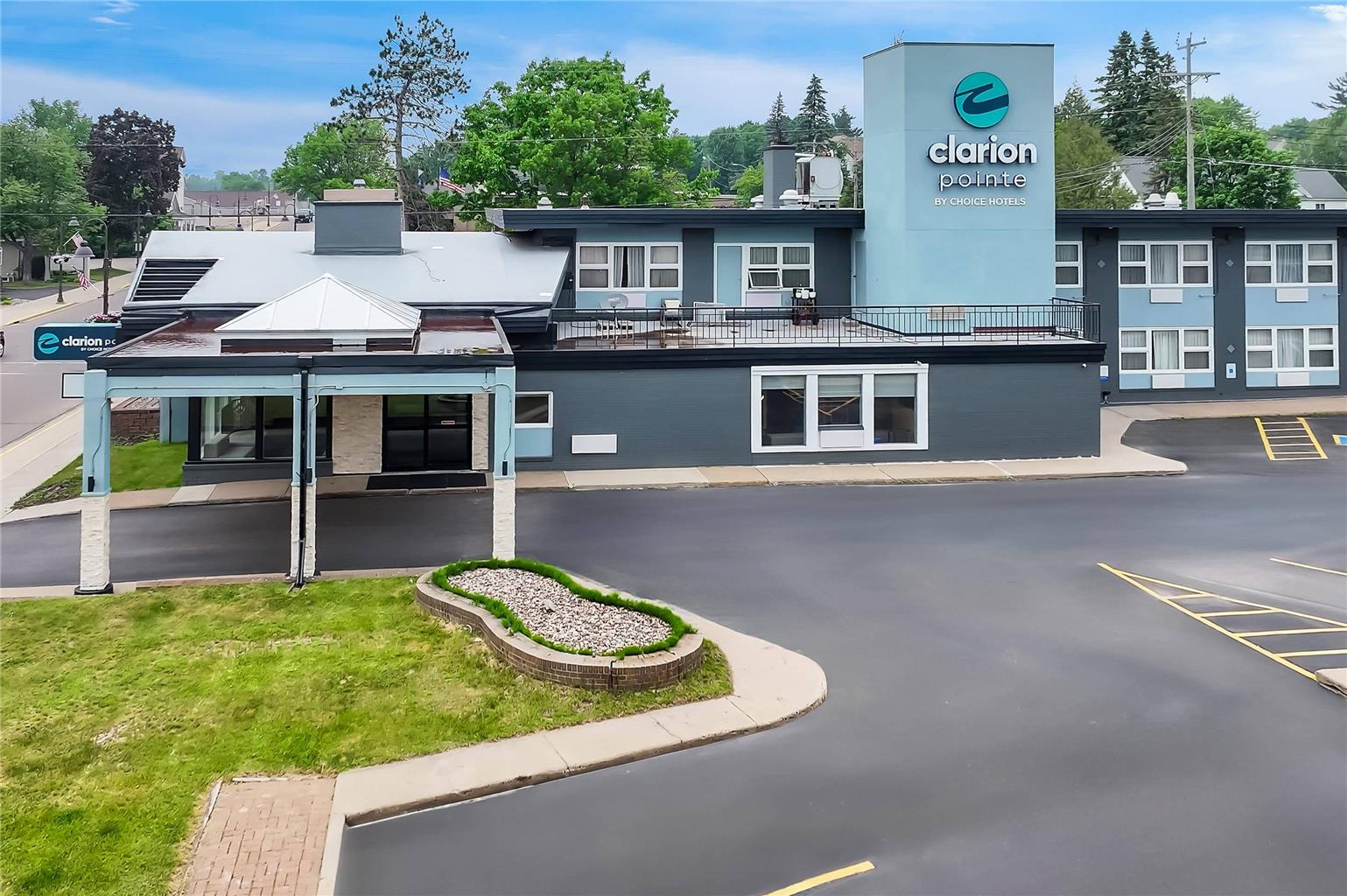 Clarion Pointe Rhinelander Downtown - photo 12
