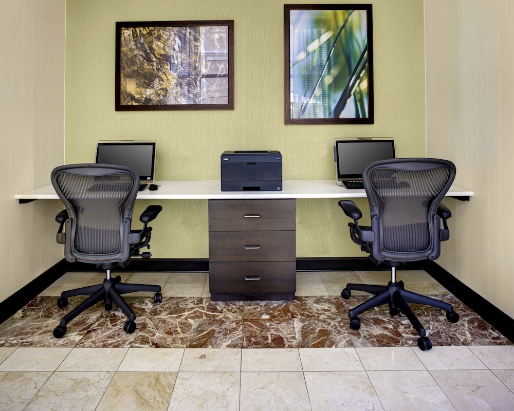 Holiday Inn Indianapolis Carmel by IHG - photo 29