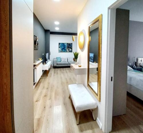 Luxury 2 BR Apartment in Isani