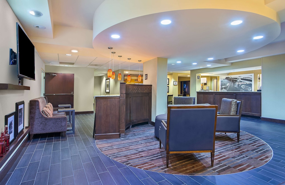 Hampton Inn Conyers - photo 2