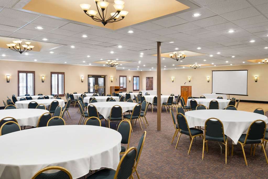 Ramada by Wyndham Tucson - photo 41