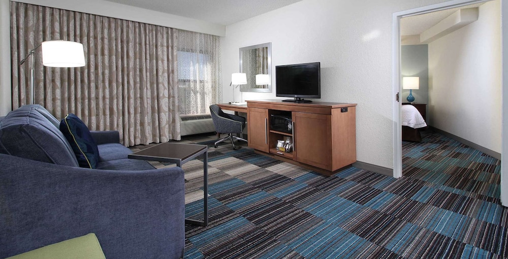 Hampton Inn Tucson Airport - photo 28