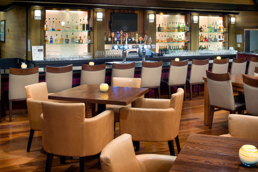 DoubleTree by Hilton Seattle Airport - photo 37