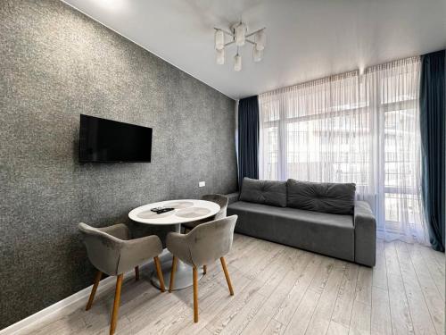 48 Pearl Apartment with terrace — 4-Star Luxury Hotel in Odessa, Ukraine