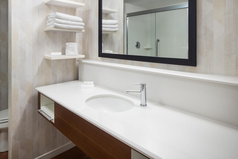 Hampton Inn & Suites Whitefish - photo 15