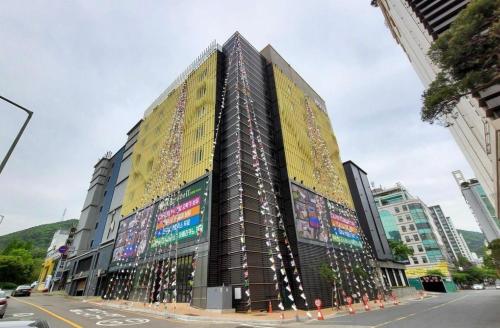 Gimhae Jangyu Ribendell Hotel Water Park Branch in Kimhae, South Korea