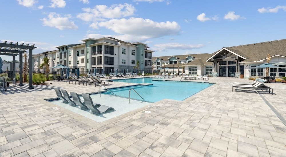 Landing Apartments Myrtle Beach West — 4-Star Luxury Hotel in Myrtle Beach, United States