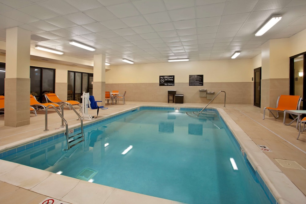 Hampton Inn & Suites Nashville Smyrna - photo 19