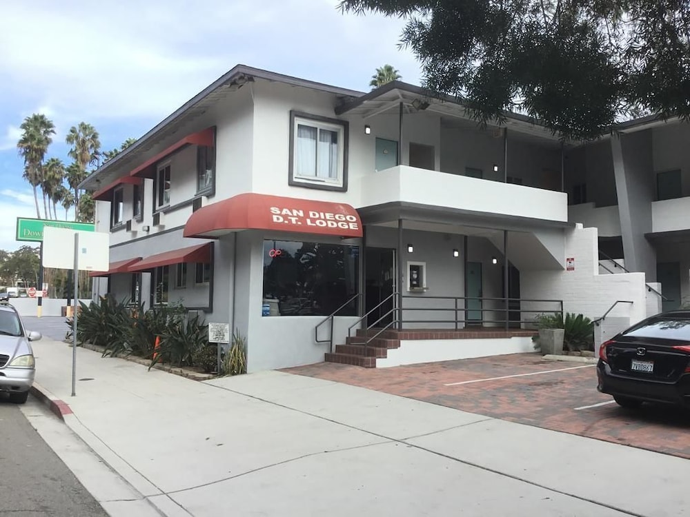 San Diego Downtown Lodge - photo 18