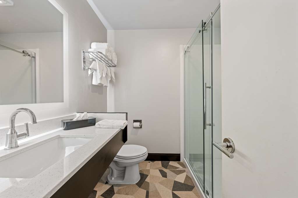 SureStay Hotel by Best Western Virginia Beach Royal Clipper - photo 15