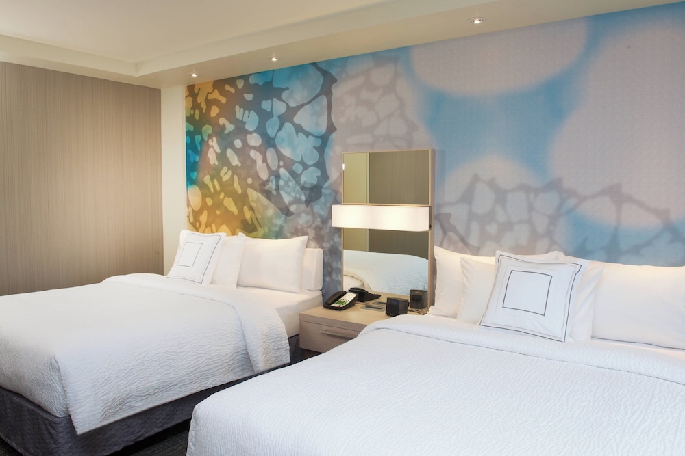Courtyard by Marriott Seattle Everett Downtown - photo 10