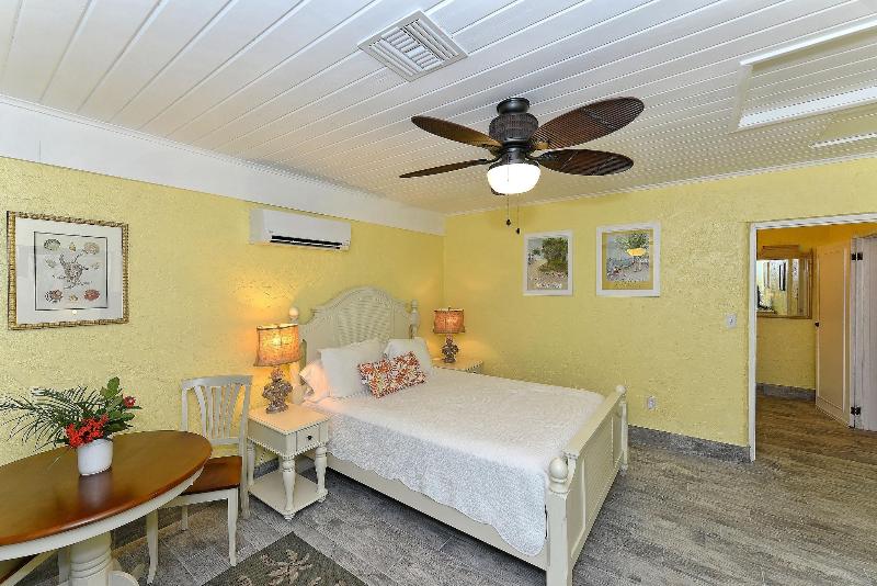Siesta Key Palms Resort - photo 395