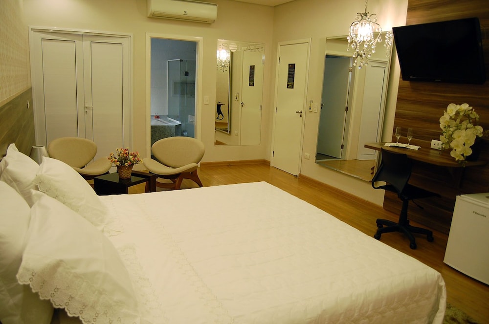 Solar Plaza Hotel — hotel in Fernandopolis