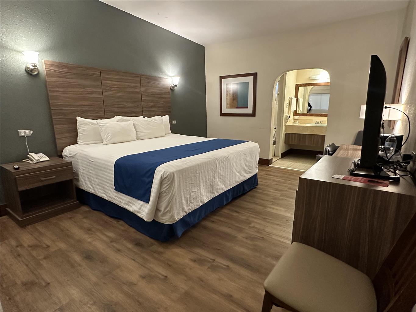 Get ready to enjoy all the comfort in our rooms!