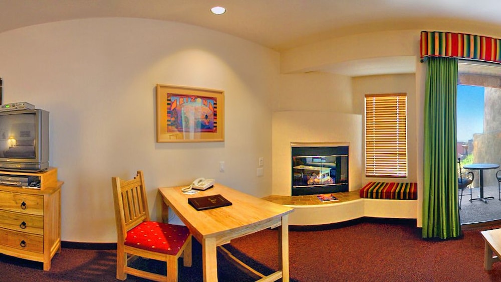 Inn at Eagle Mountain - photo 17