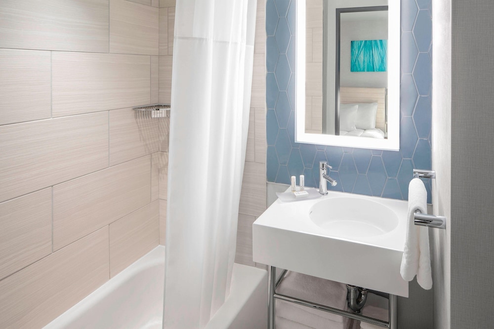 SpringHill Suites by Marriott New York Manhattan Times Square South - photo 19
