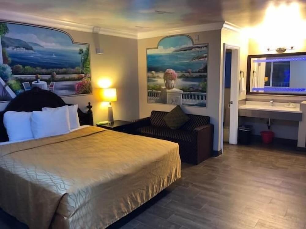 Mesa Motel - photo 20