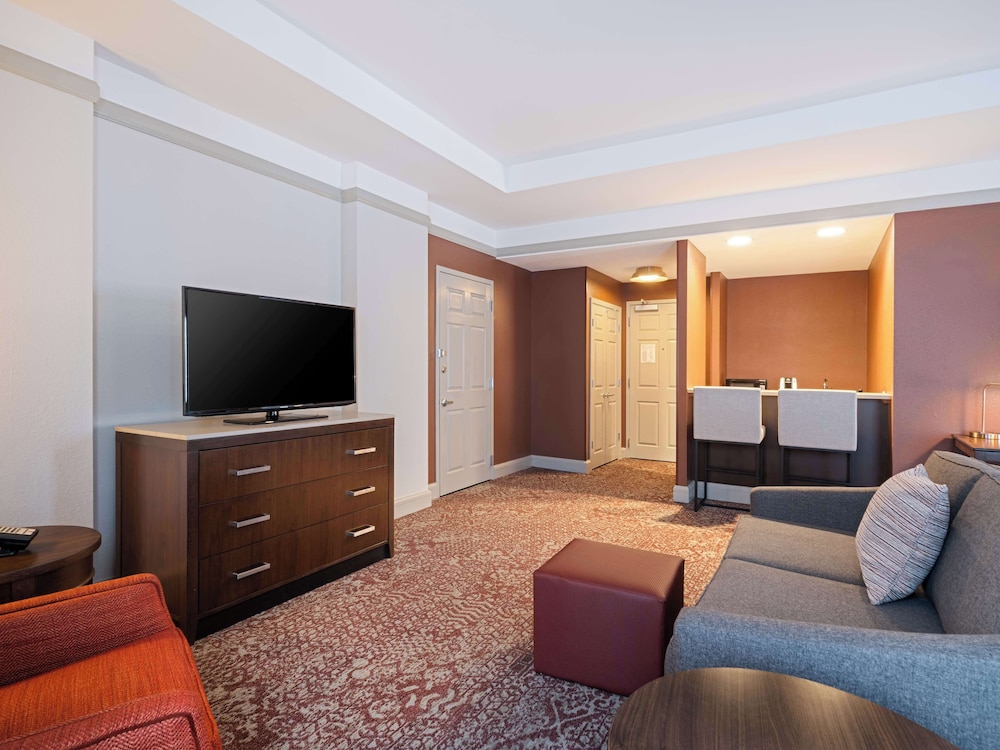 Hilton Garden Inn Chicago Downtown Magnificent Mile - photo 17