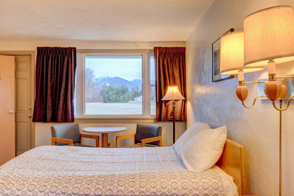 Gale River Motel — Franconia