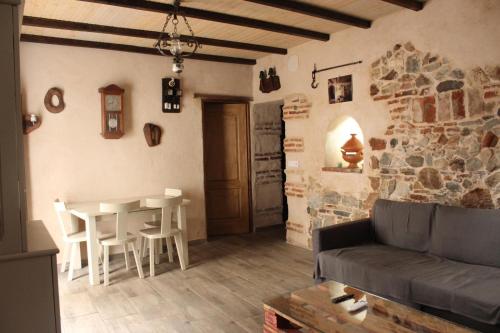 Alojamiento Rural la Plazuela — hotel in Higuera De La Sierra