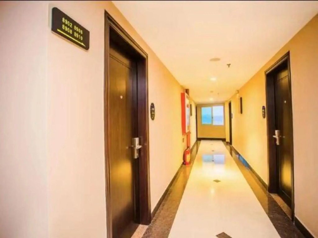 Shidai Holiday Hotel in Xinxing, People's Republic of China