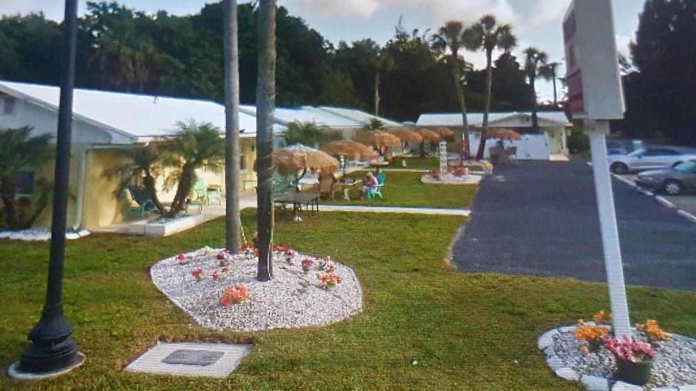 Tropical Bay Inn Motel - photo 20