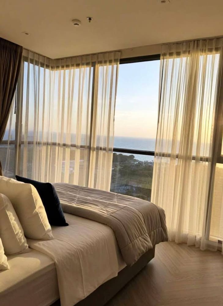 2 Bed Room Sea View High Floor Luxury Accomodation — 4-Star Luxury Hotel in Pattaya, Thailand
