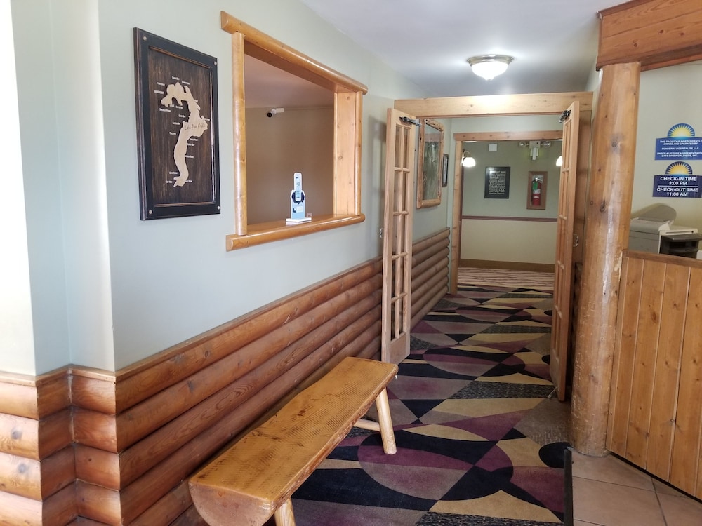 Days Inn by Wyndham Sandpoint - photo 5