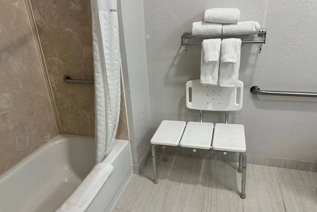 Wingate by Wyndham Sioux City - photo 27