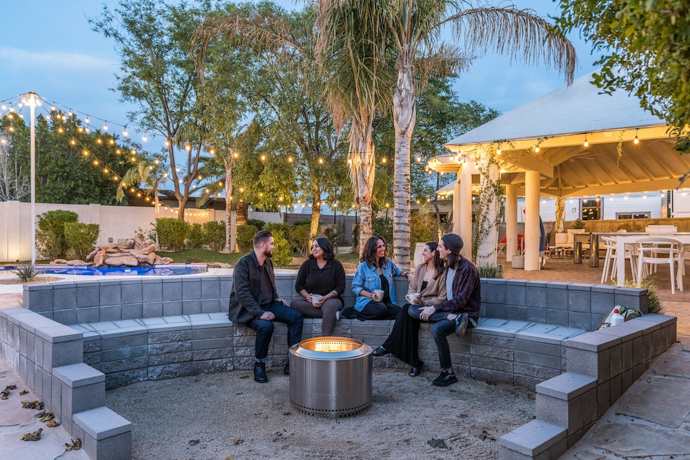 Worth the Wait Ranch — 4-Star Luxury Hotel in Phoenix, United States