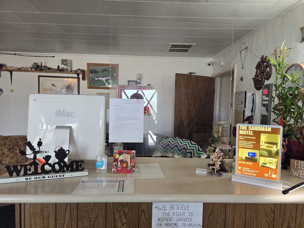 Oyo Sandman Inn - photo 6