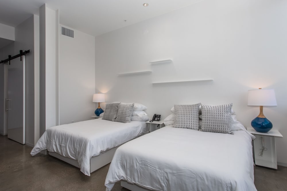 Hotel Revel - photo 24