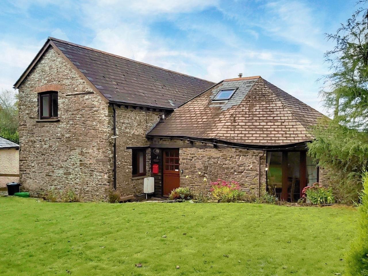 Oak Cottage — 4-Star Luxury Hotel in Bideford, United Kingdom