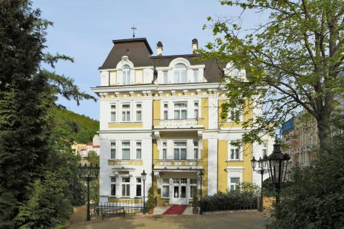 Hotel Livia — 5-Star Luxury Hotel in Karlovy Vary, Czech Republic