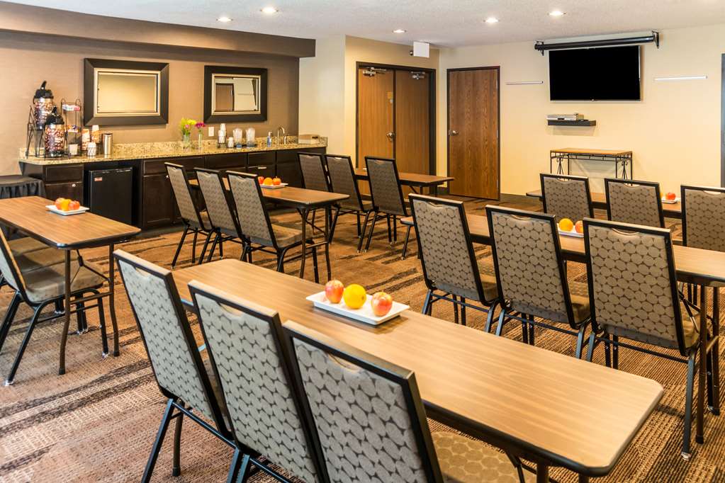 Comfort Inn Duluth West - photo 38