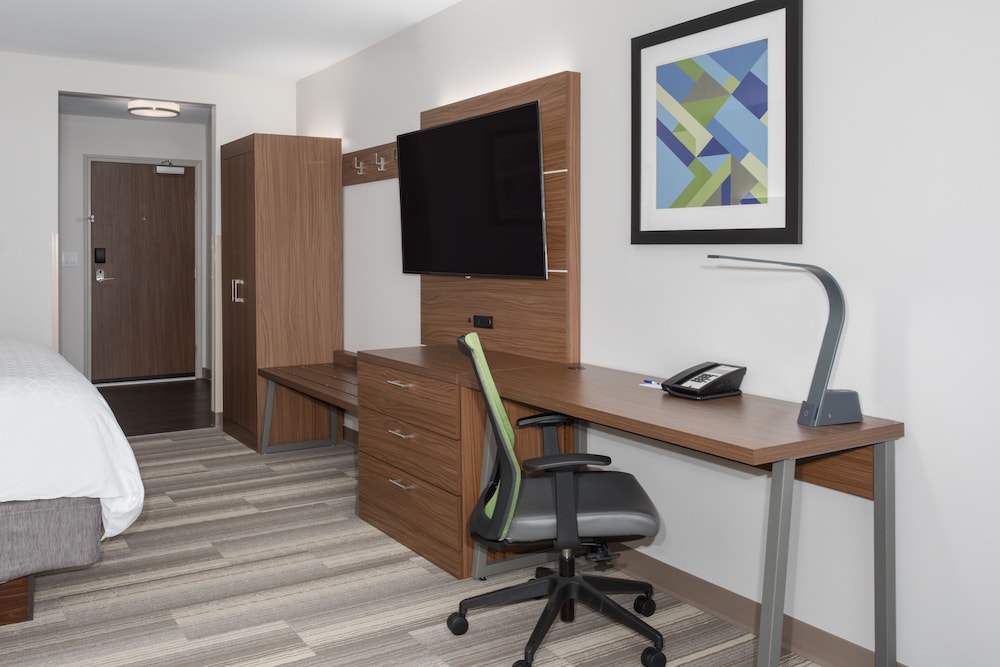 Holiday Inn Express & Suites Sioux City North Event Center by IHG - photo 20