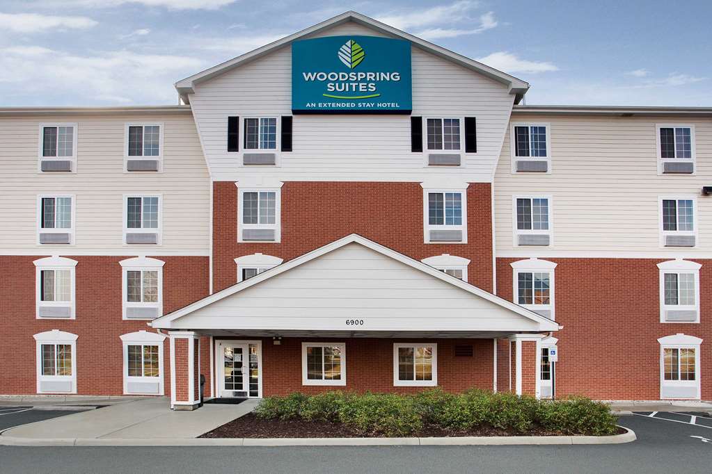 WoodSpring Suites Richmond West I 64 - photo 2