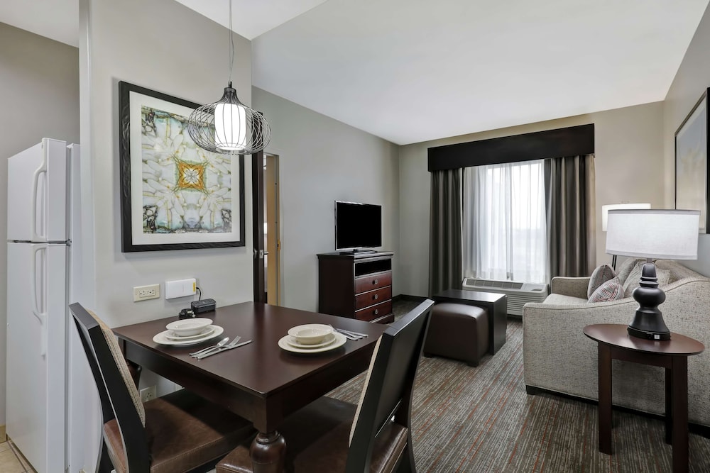 Homewood Suites by Hilton McAllen - photo 12