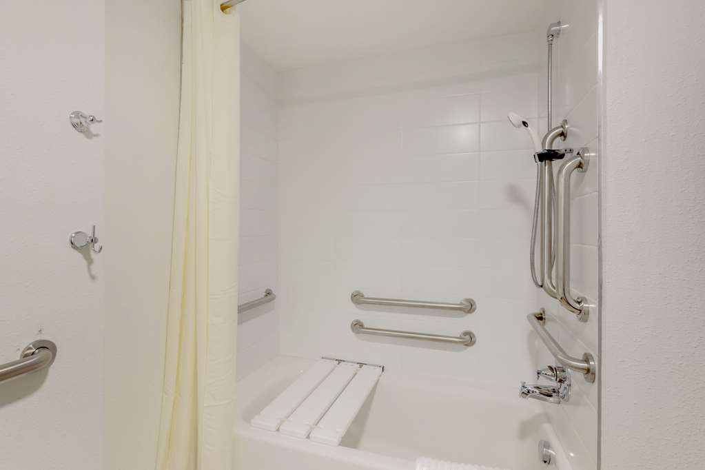 Comfort Suites Cheyenne WY - photo 7