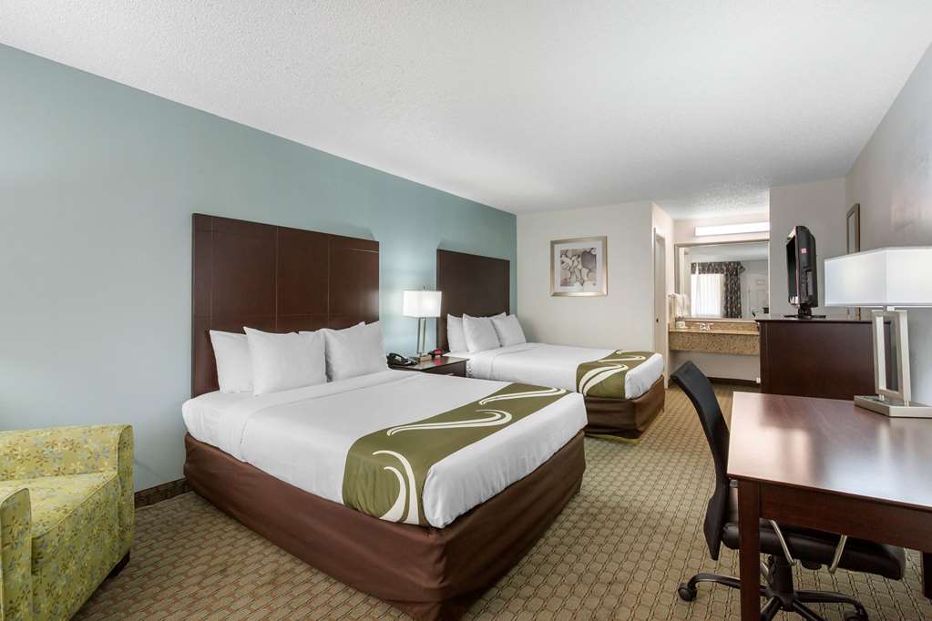 Quality Inn Clute Freeport - photo 8