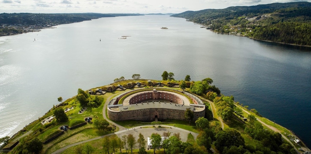 Oscarsborg Castle Hotel & Resort pet-friendly hotel Drobak