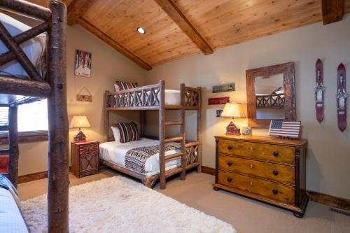 Luxury 4BD Located at Old Greenwood - photo 28