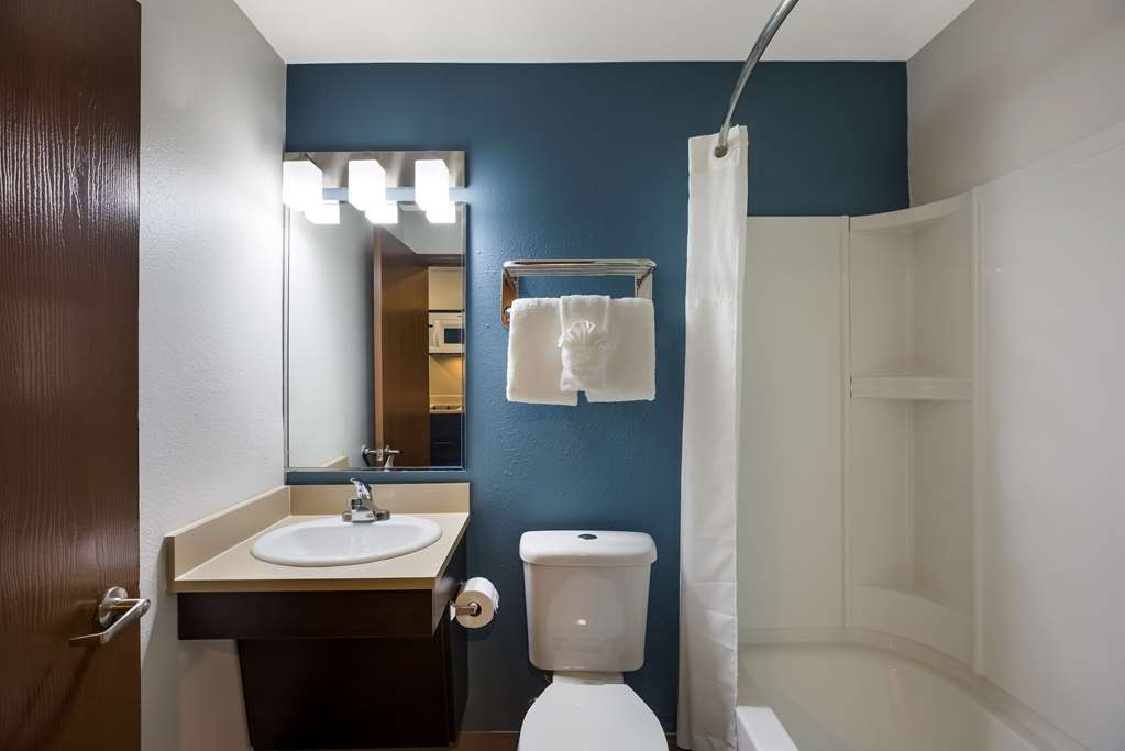 WoodSpring Suites Orlando North Maitland - photo 17