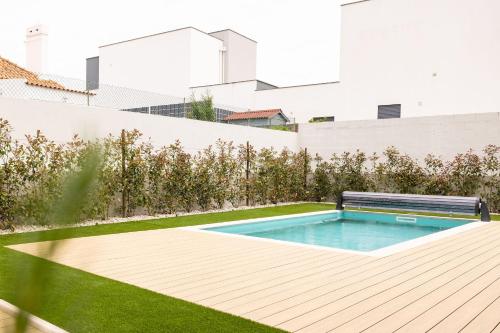 Paraiso da Foz Residence BY SCH — 4-Star Luxury Hotel in Foz Do Arelho, Portugal