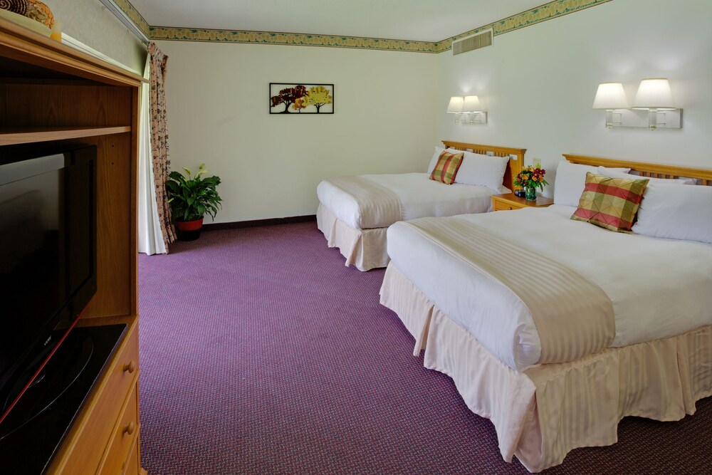 Deer Creek Lodge & Conference Center - photo 17