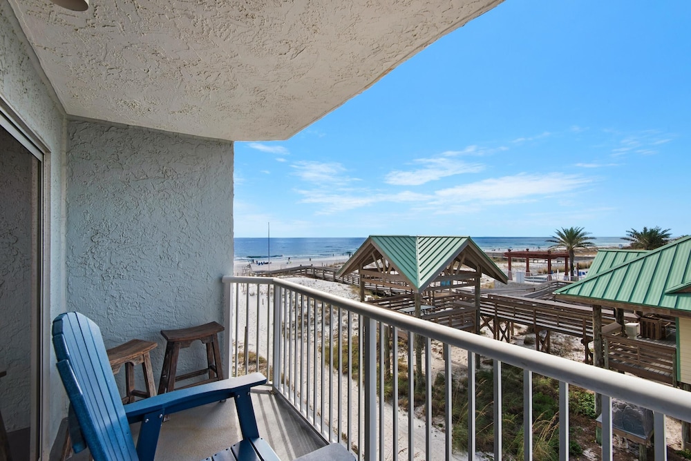 Islander Beach Resort 305 - photo 21